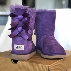 UGG Bailey Purple boots size 3 New w/Box
